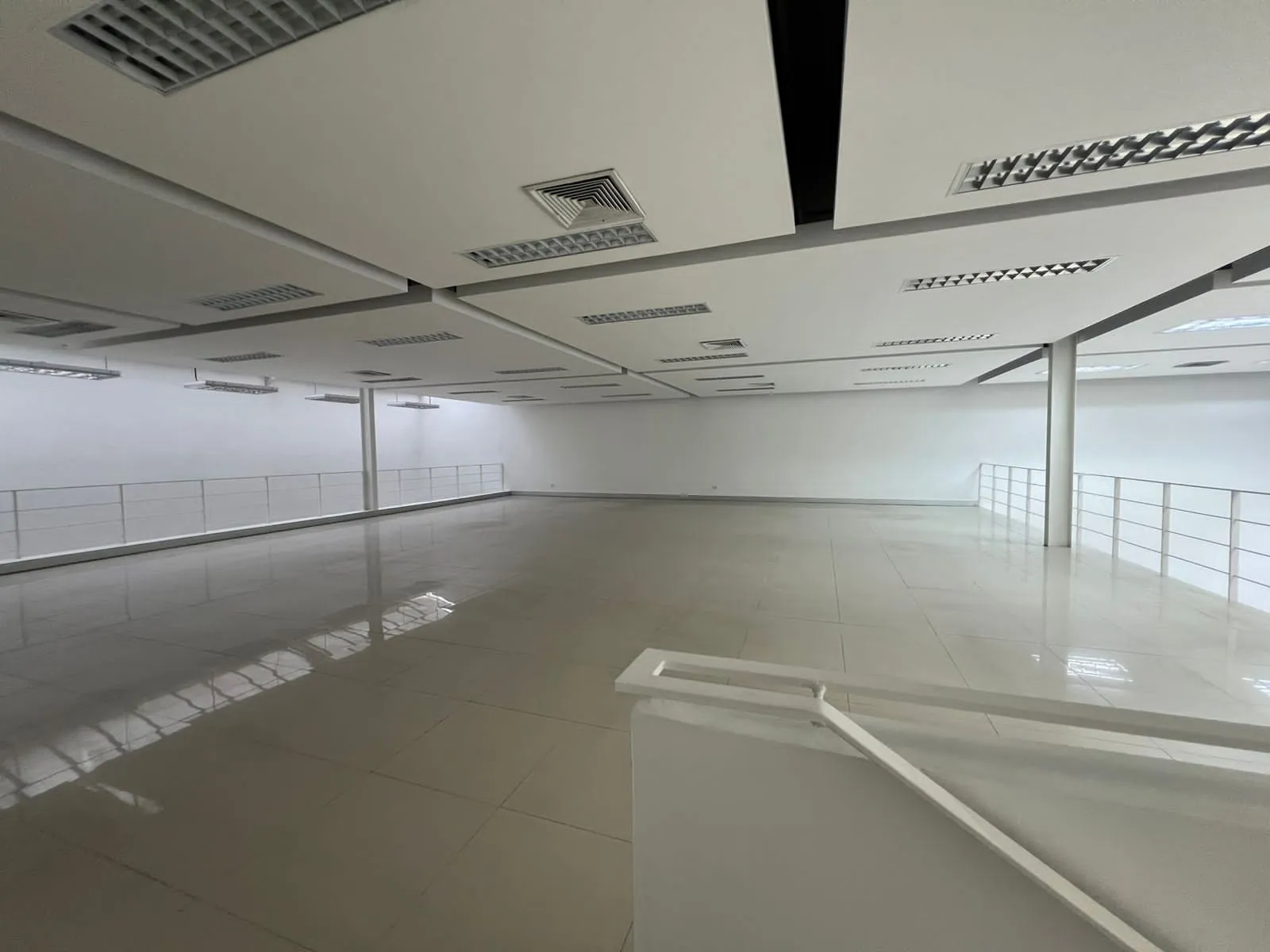 Local en Arriendo - Cali, La Flora Avenida 6 Norte, 300,0 m² (foto 20) — CREBI