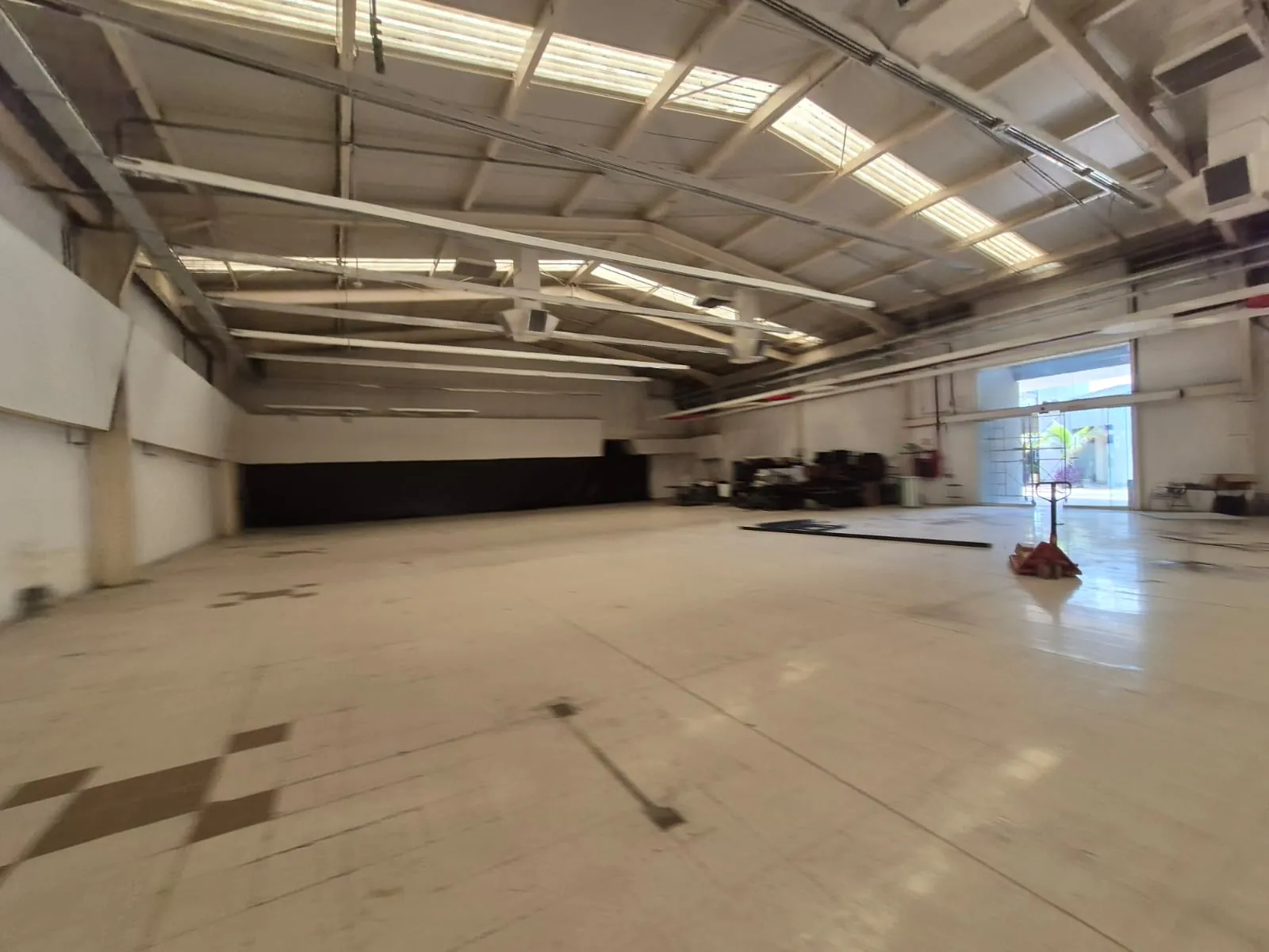 Local en Arriendo - Calle 10, Yumbo, Sur, Valle del Cauca, RAP Pacífico, 760050, Colombia, 1552,0 m² (foto 10) — CREBI