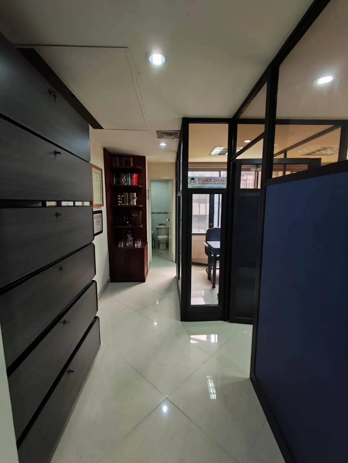 Oficina  en Venta - Alejandría, Comuna 14 - El Poblado, Carrera 42, 40,0 m² (foto 2) — CREBI