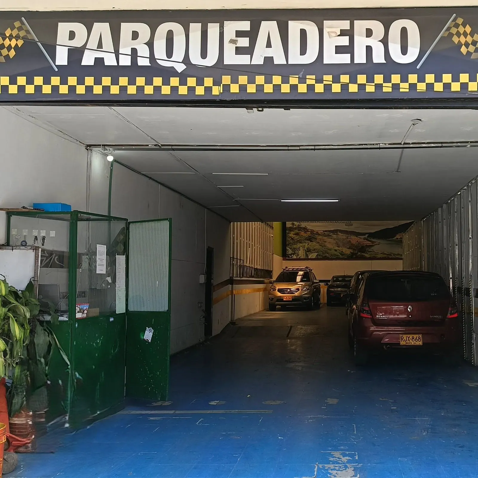 Local en Venta en La Fragüita, Bogotá, 616,0 m² (foto 4) — CREBI