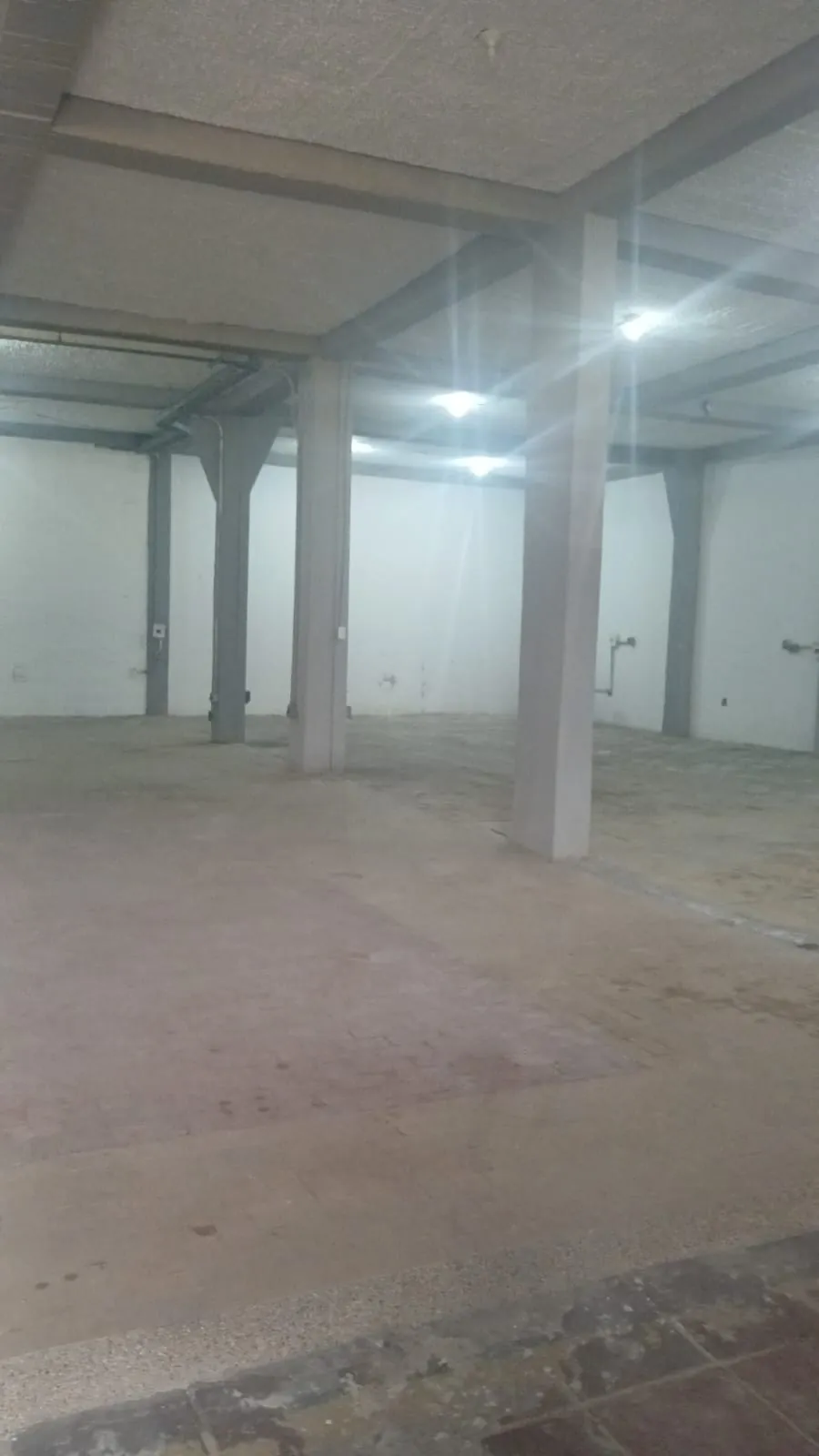 Bodega en Arriendo en Claret, Bogotá, 720,0 m² (foto 2) — CREBI