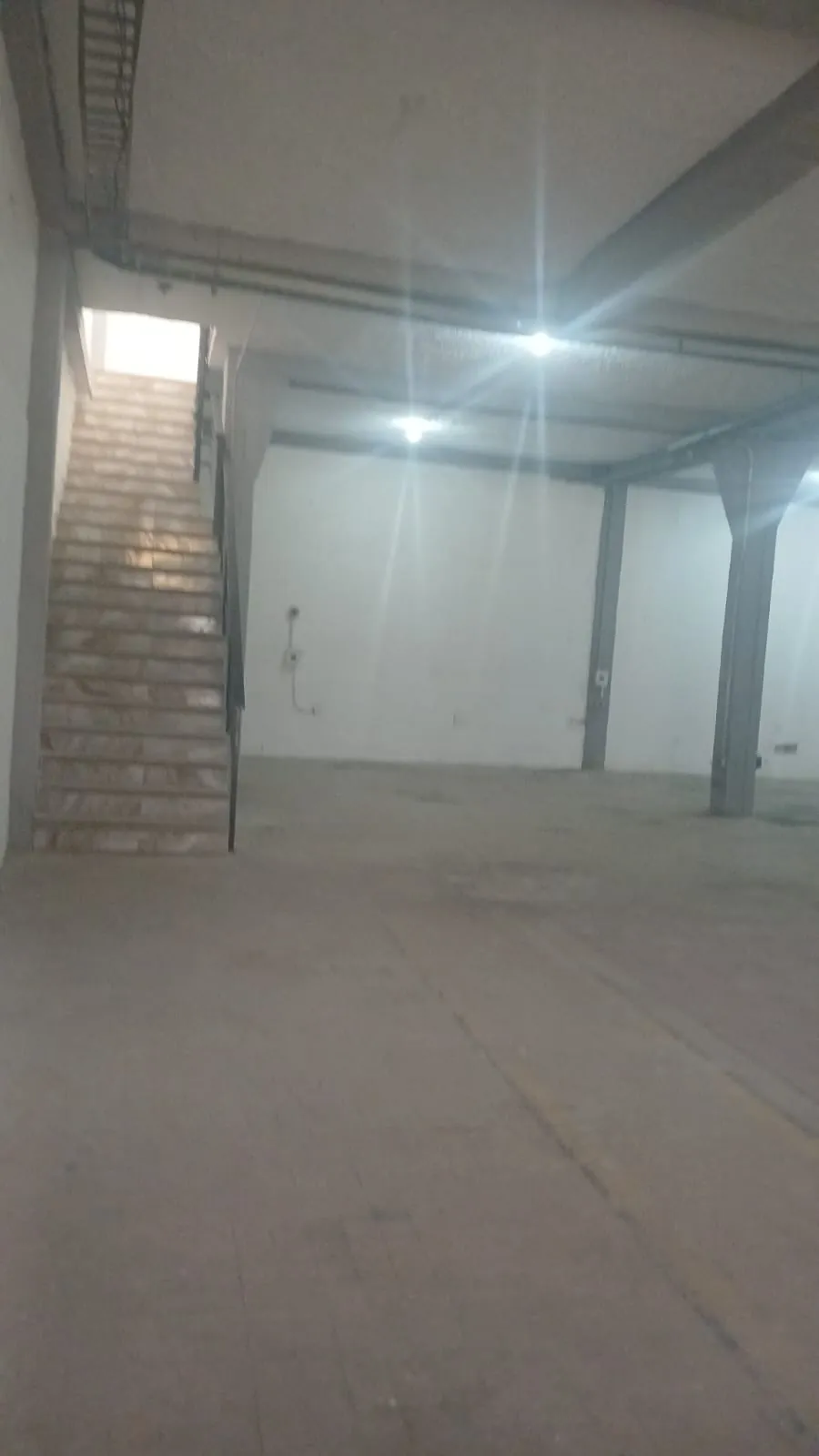 Bodega en Arriendo en Claret, Bogotá, 720,0 m² (foto 3) — CREBI