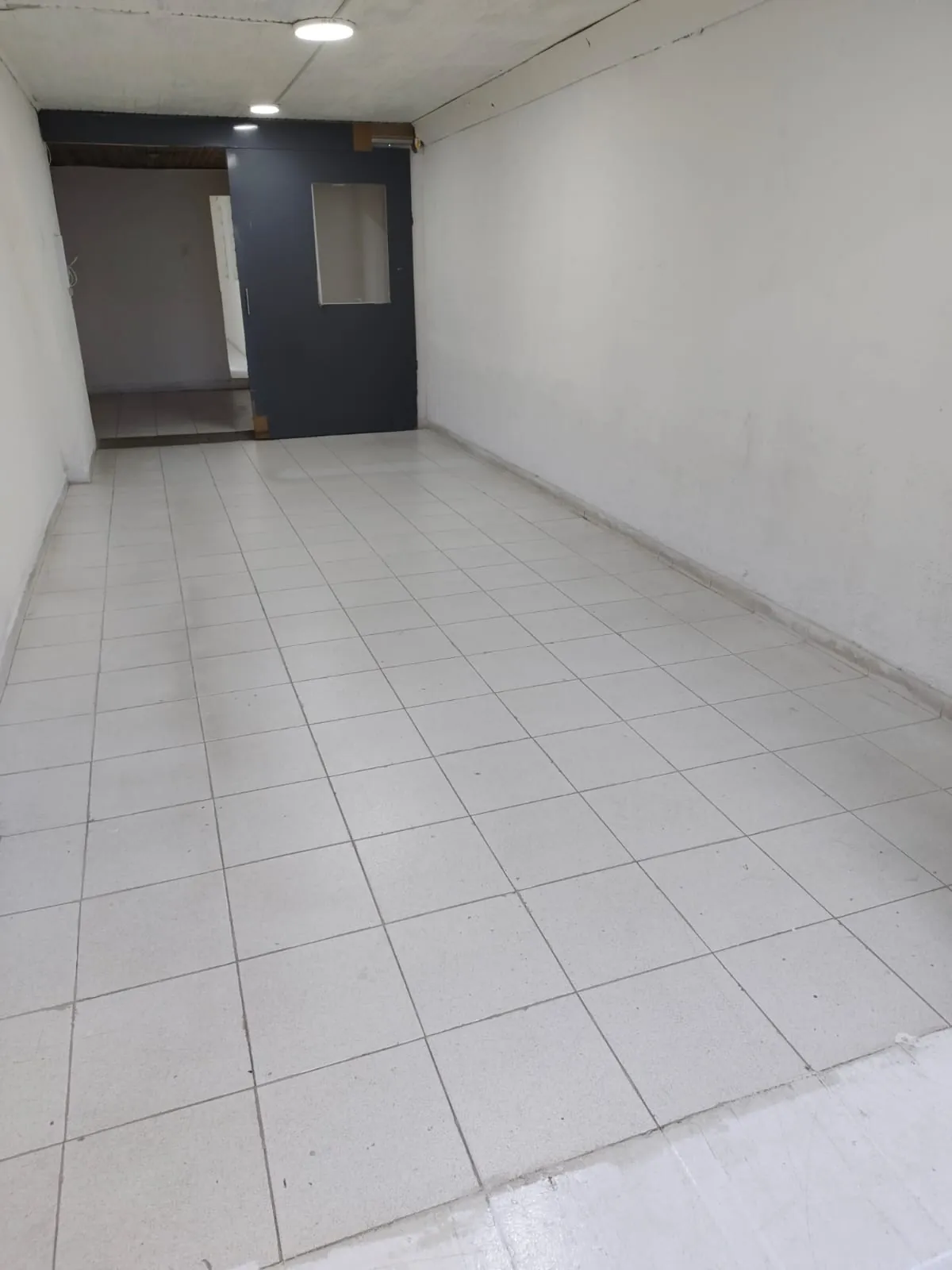 Local en Arriendo en Ciudad Kennedy Central, Bogotá ciudad, 100,0 m² (foto 2) — CREBI