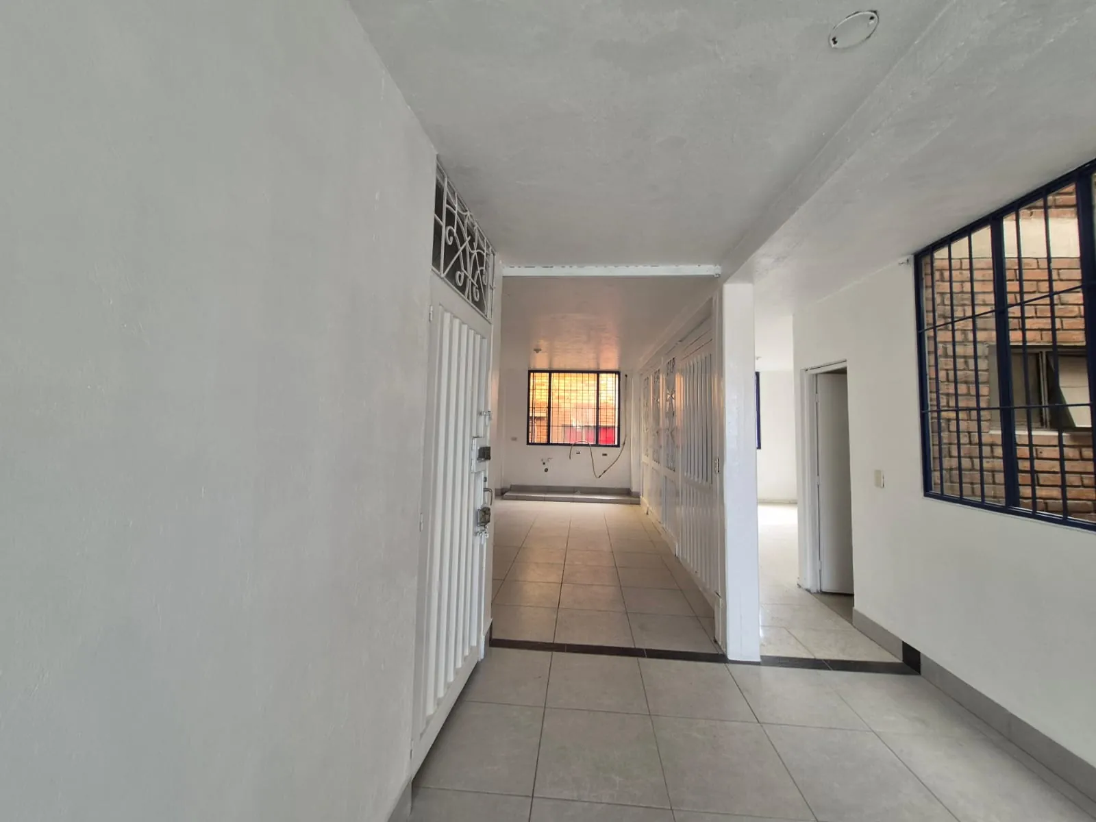 Local en Arriendo en Villa Mayor, Bogotá ciudad, 98,0 m² (foto 9) — CREBI