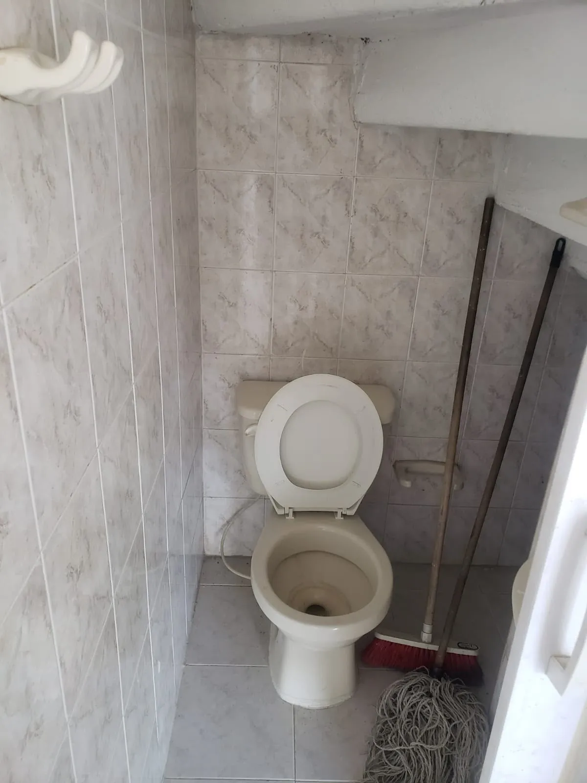Local en Arriendo en Comuna 3, Girardot, 14,0 m² (foto 3) — CREBI