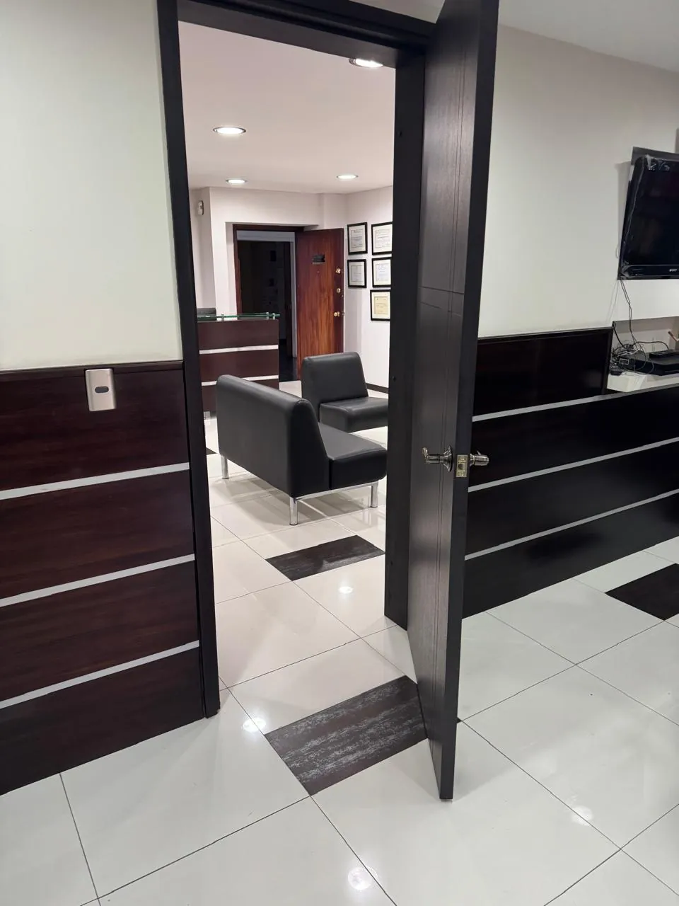 Oficina en Venta en El Liston, Bogotá ciudad, 85,0 m² (foto 8) — CREBI
