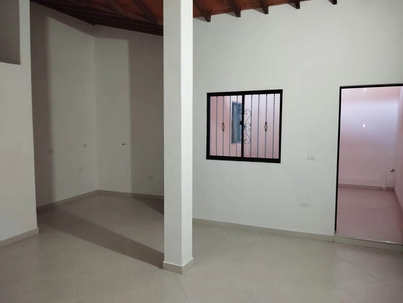 Local en Arriendo en Calle 9, Santa Fé de Antioquia, 97,0 m² (foto 4) — CREBI