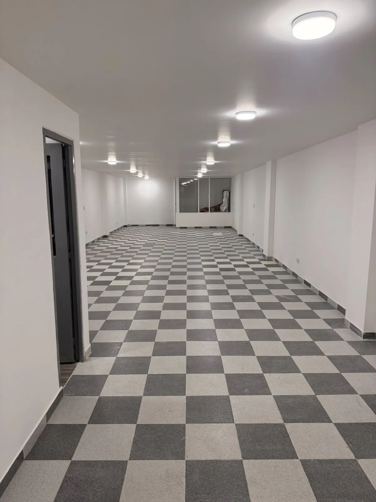 Local en Arriendo en San Jose de Bavaria, Bogotá ciudad, 100,0 m² (foto 2) — CREBI