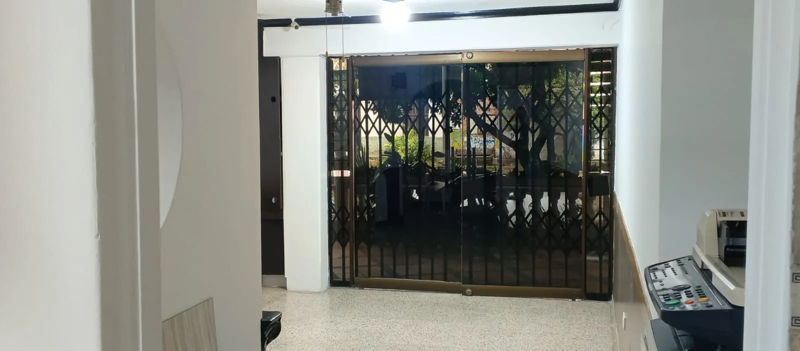 Local en Arriendo en Simón Bolivar, Medellín, 40,0 m² (foto 7) — CREBI