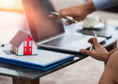 Cómo Ser un Top Producer de Inmueble Comercial en Colombia en 2026: La Guía Definitiva para Agentes e Inmobiliarias