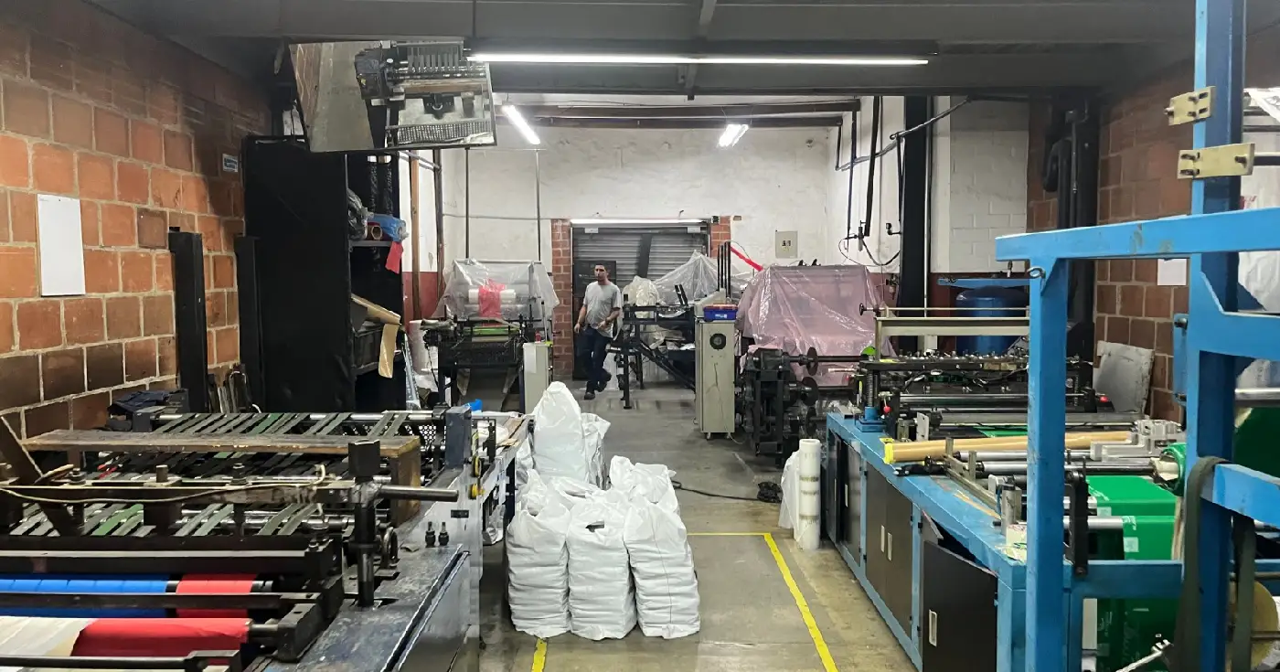 Bodega en Venta - San Nicolas, Calle 17, 1181,0 m² (foto 15) — CREBI