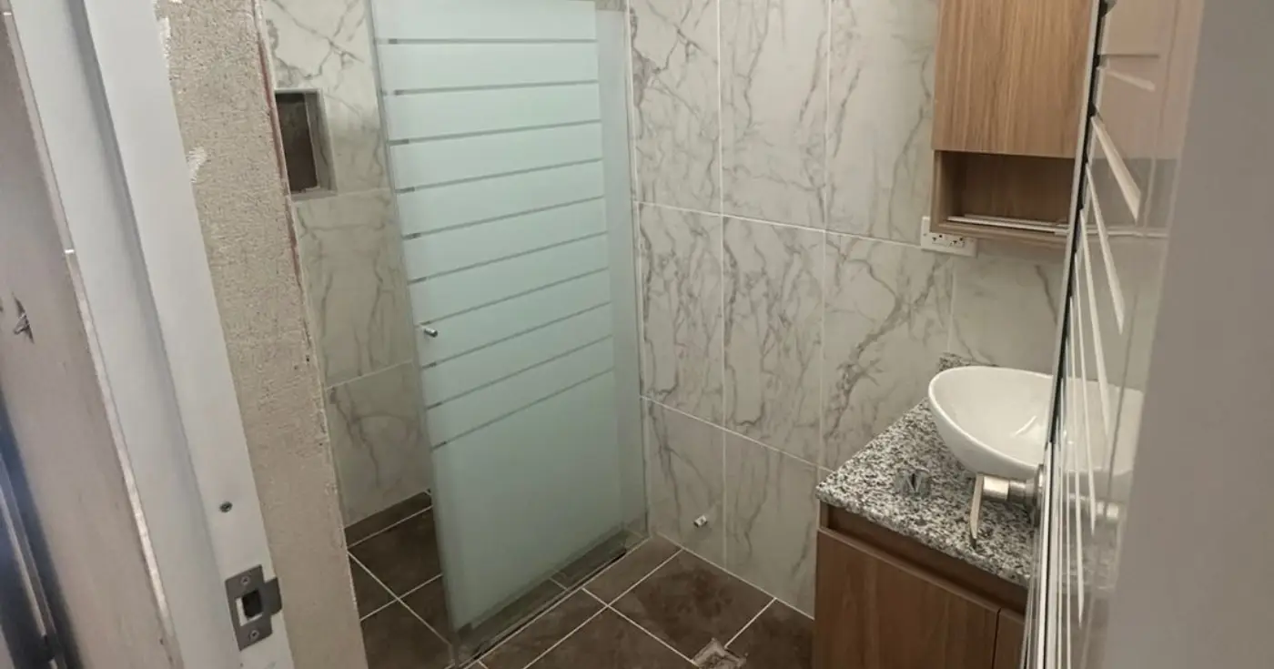 Edificio en Venta - La Flora, Calle 38 Norte, 400,0 m² — CREBI