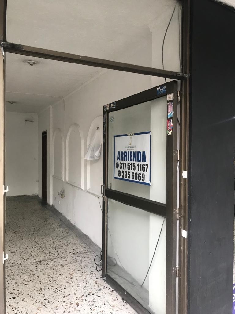 Local en Arriendo - Centro, Carrera 8, 30,0 m² (foto 3) — CREBI