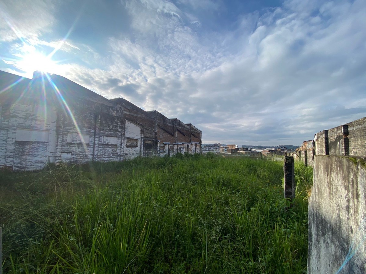 Lote en Venta - Sector Lago Uribe, Carrera 10, 898,0 m² — CREBI