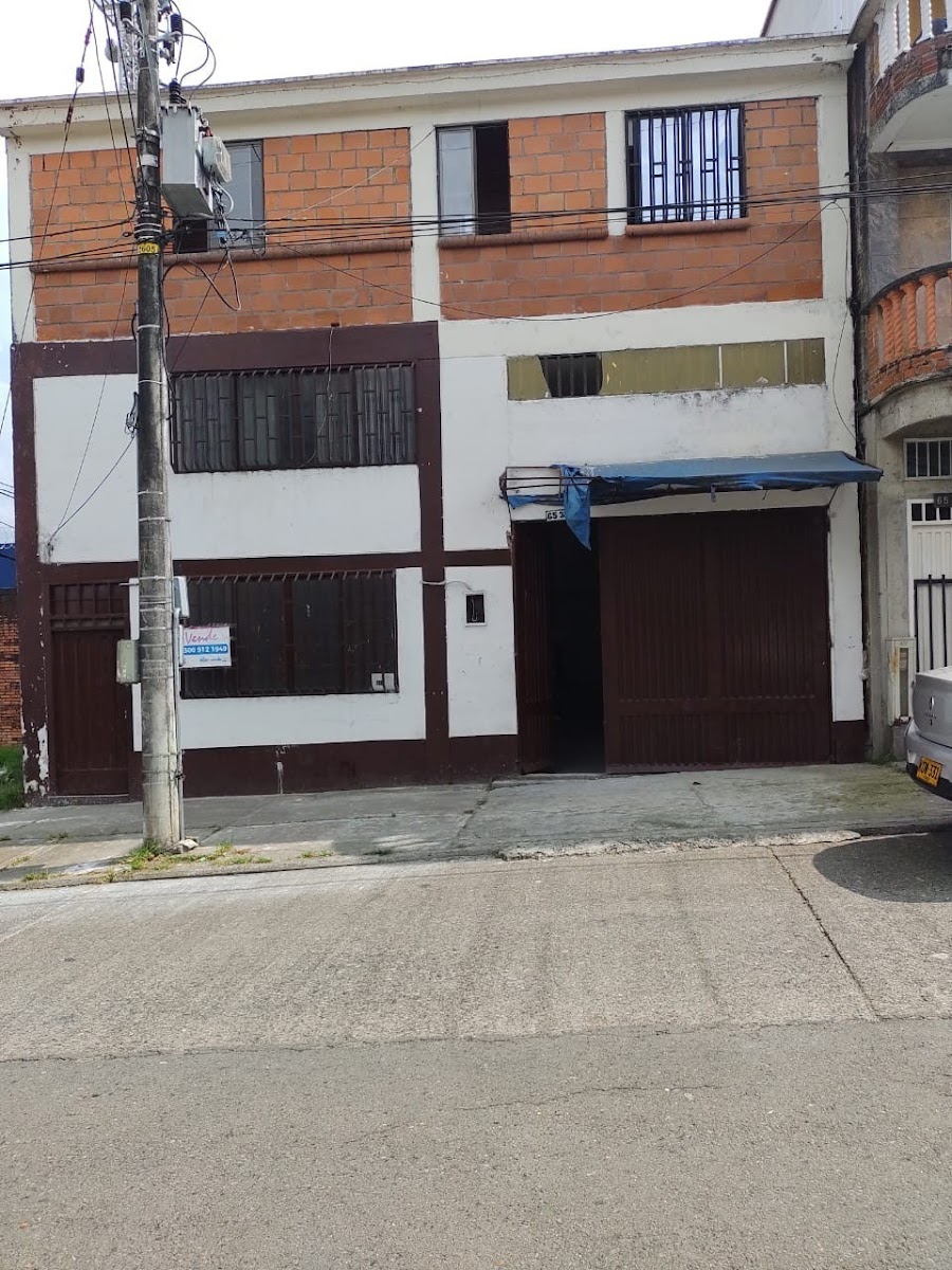 Bodega en Venta - San Jose Sur, Carrera 14, 355,0 m² — CREBI
