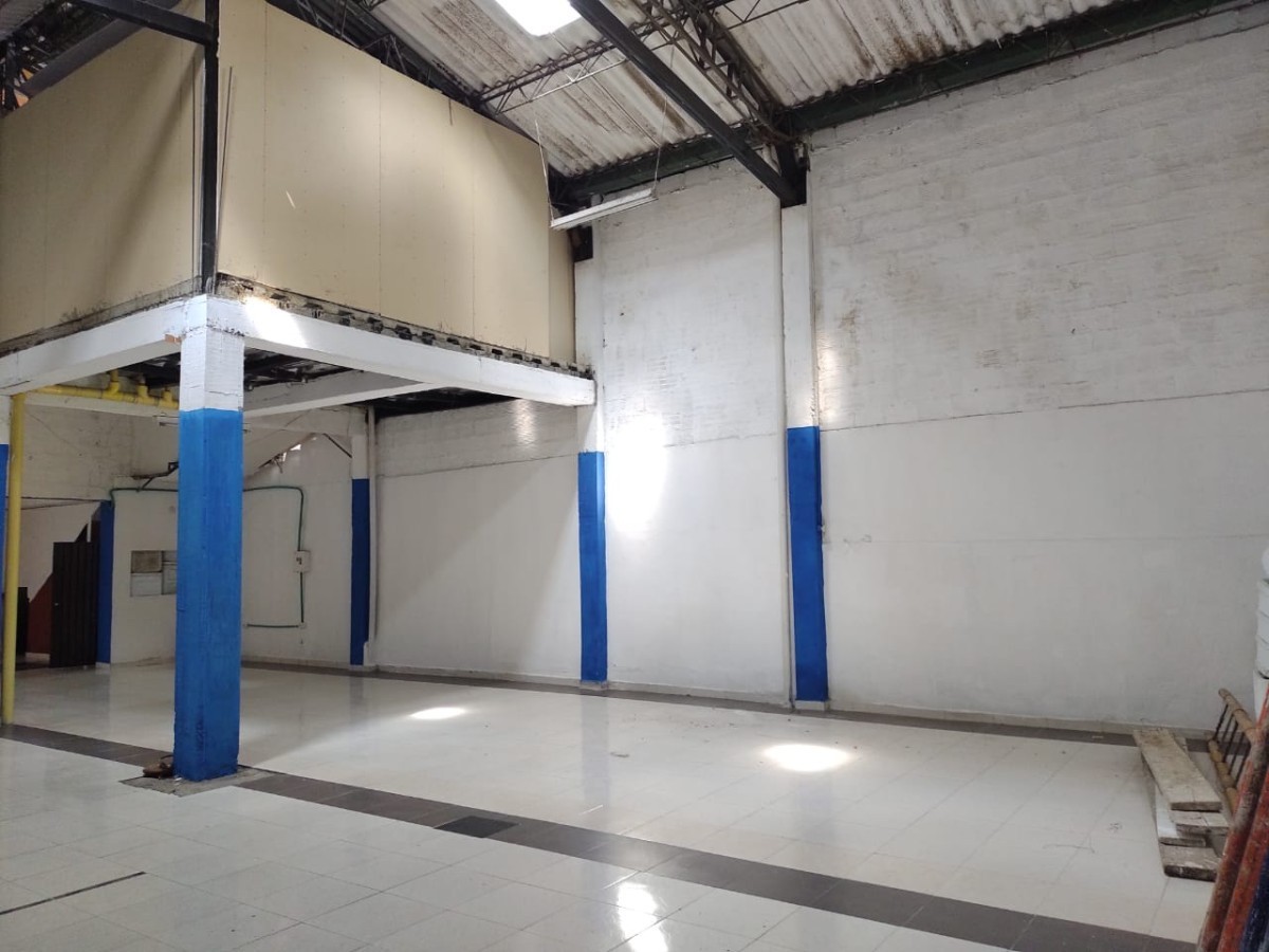 Bodega en Venta - San Jose Sur, Carrera 14, 355,0 m² (foto 5) — CREBI