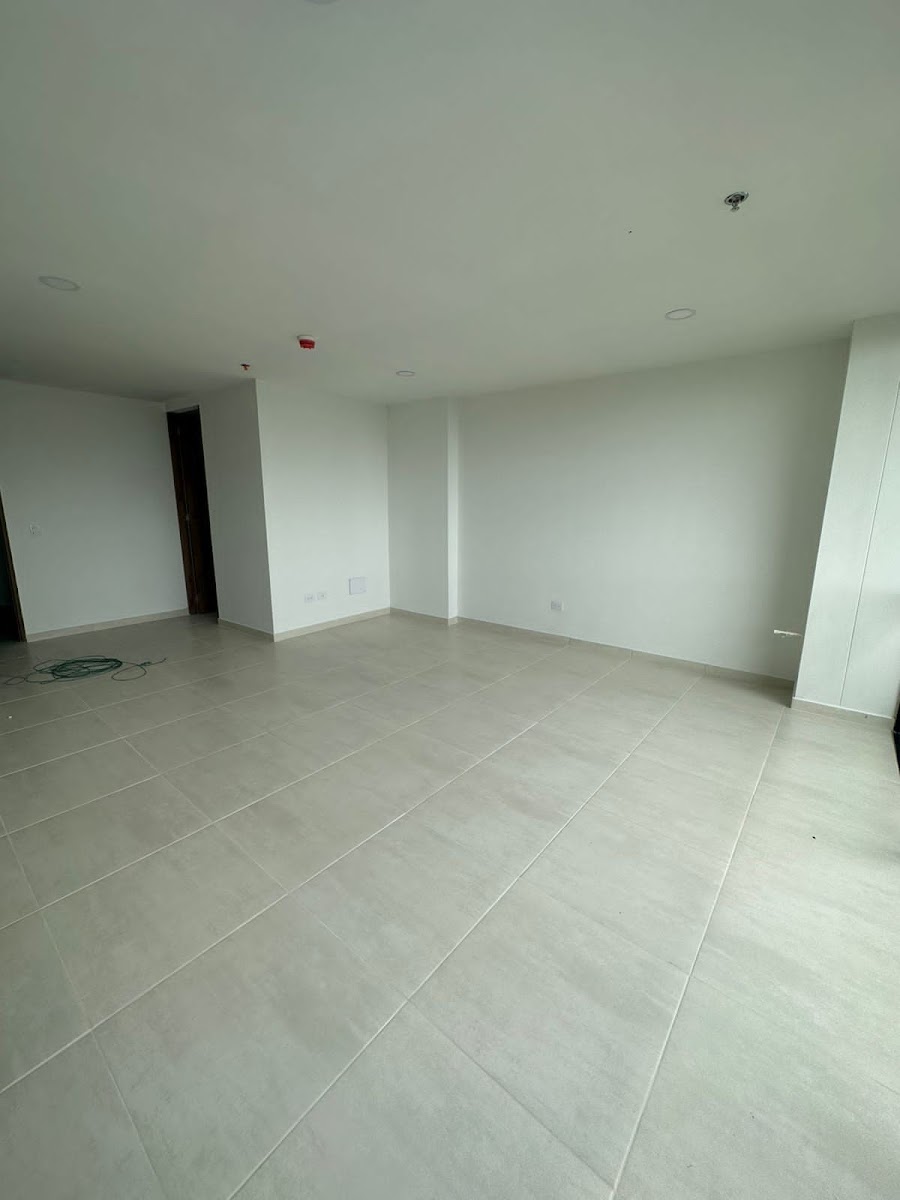 Oficina  en Arriendo - Salida Club Campestre de Pereira, 39,21 m² — CREBI