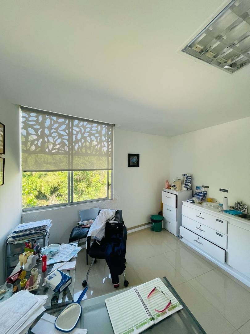 Oficina  en Arriendo - Los Alpes, Carrera 15 Bis, 40,0 m² (foto 2) — CREBI