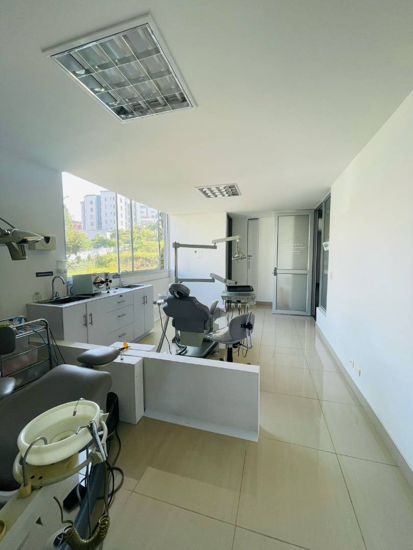Oficina  en Arriendo - Los Alpes, Carrera 15 Bis, 40,0 m² (foto 4) — CREBI
