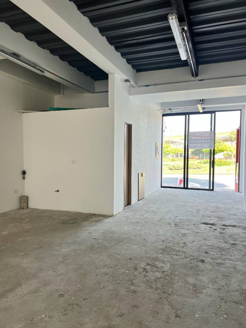 Local en Arriendo - El Plumon Alto, Calle 63, 85,0 m² — CREBI
