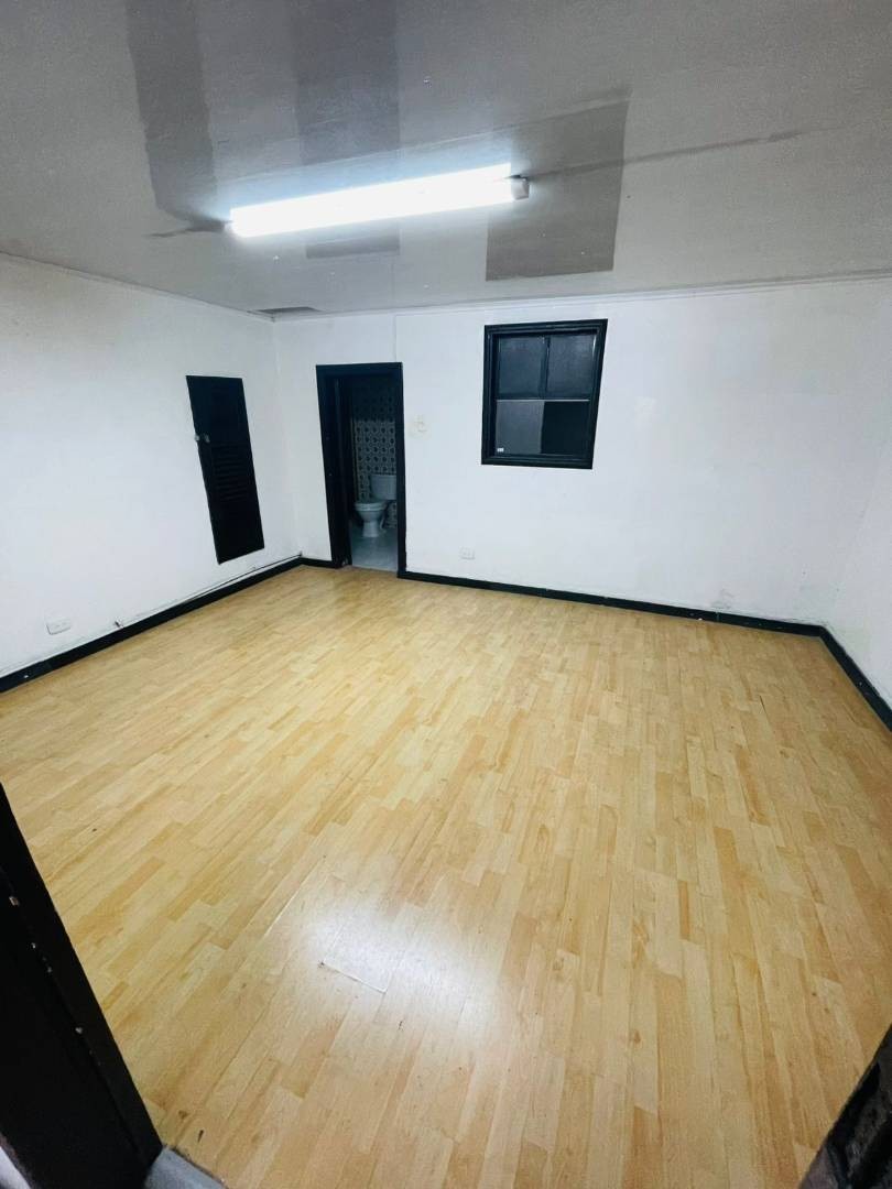 Local en Arriendo - Sector Galeria Central, Calle 17, 620,0 m² (foto 8) — CREBI