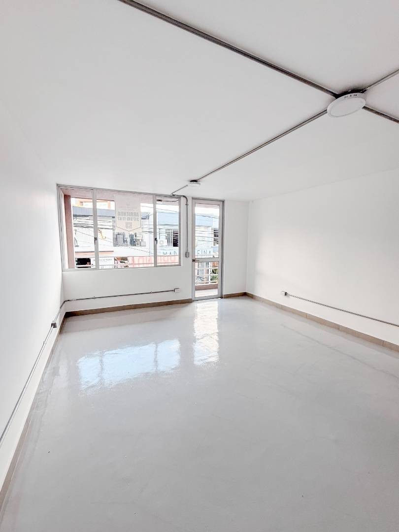 Local en Arriendo - San Jose, Calle 12, 379,0 m² (foto 24) — CREBI