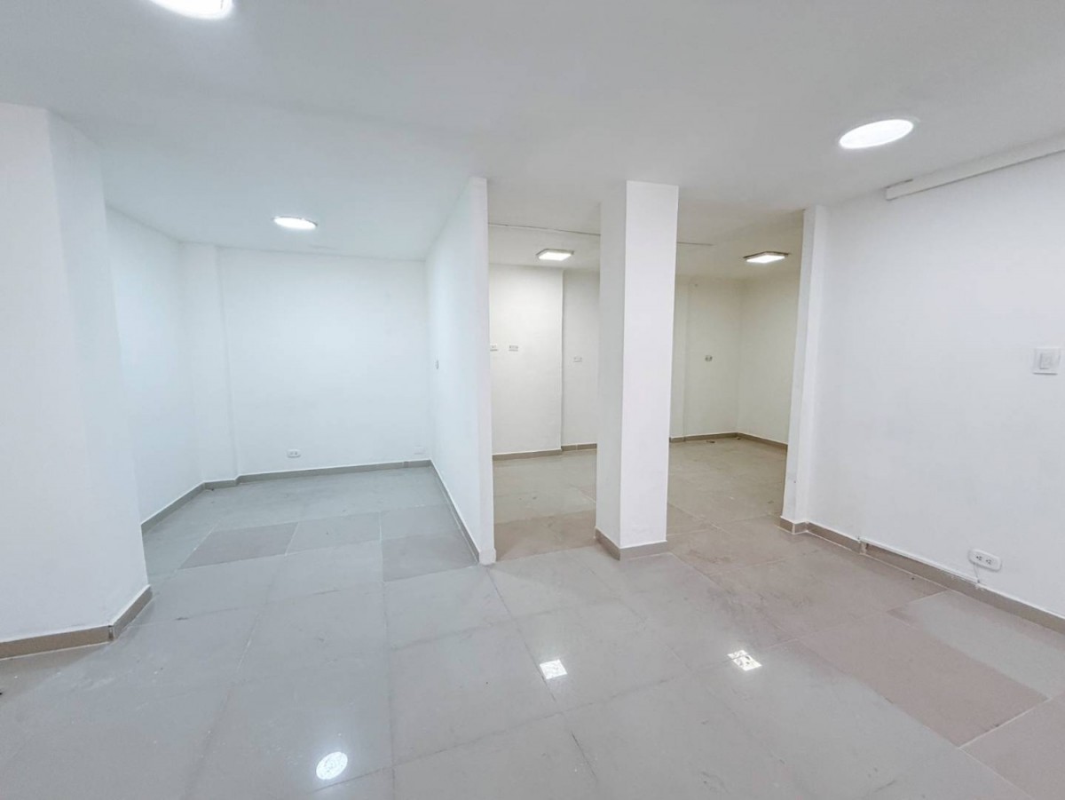 Local en Arriendo - Sector Plaza de Bolivar, Centro, Calle 20, 85,0 m² (foto 11) — CREBI