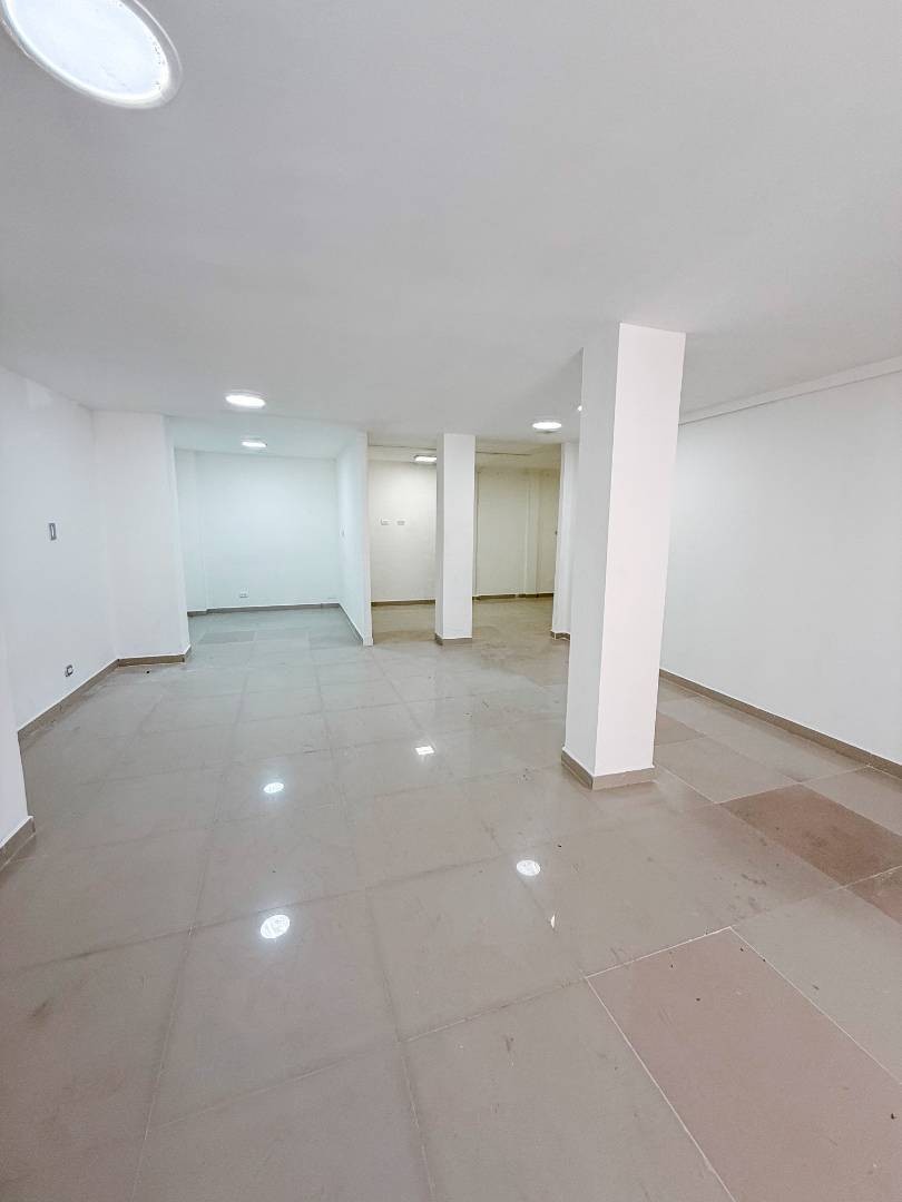 Local en Arriendo - Sector Plaza de Bolivar, Centro, Calle 20, 85,0 m² (foto 13) — CREBI