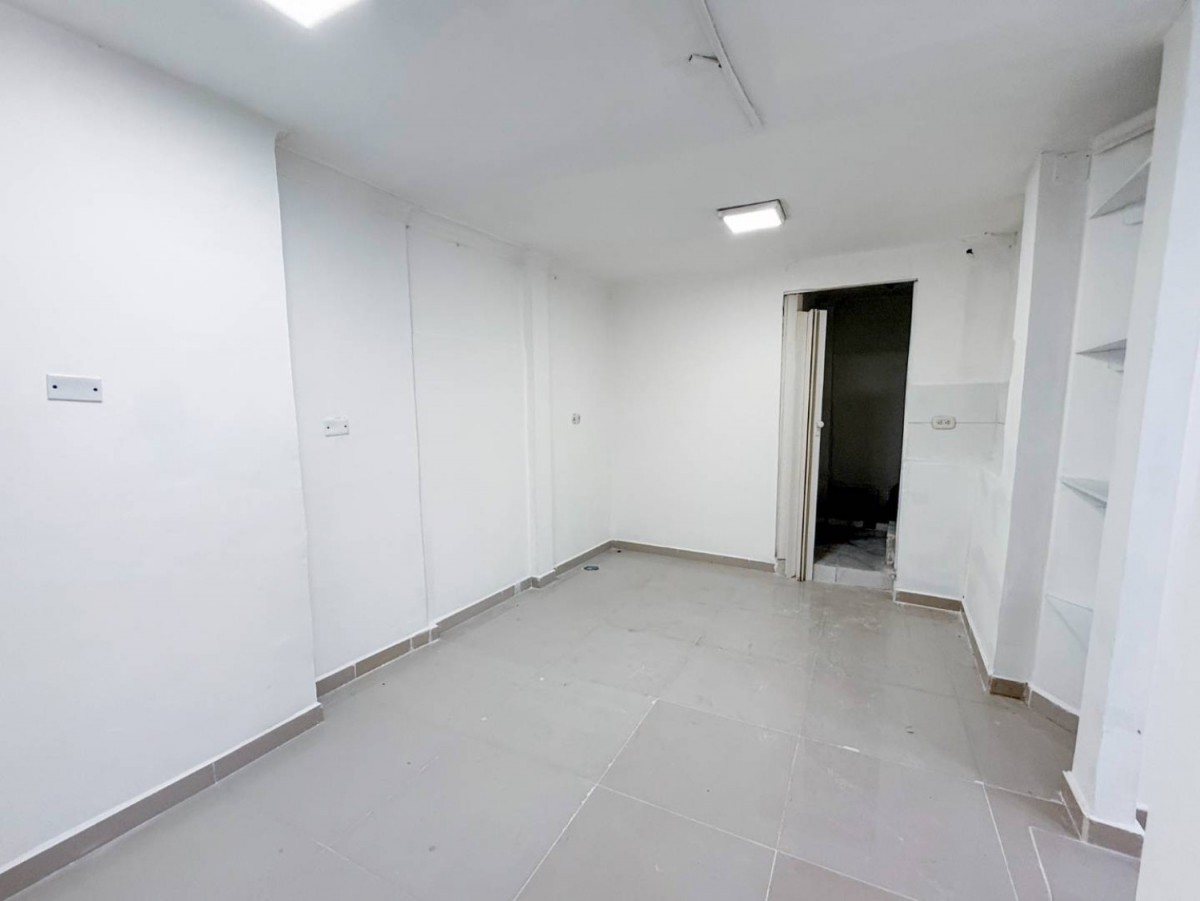 Local en Arriendo - Sector Plaza de Bolivar, Centro, Calle 20, 85,0 m² (foto 7) — CREBI