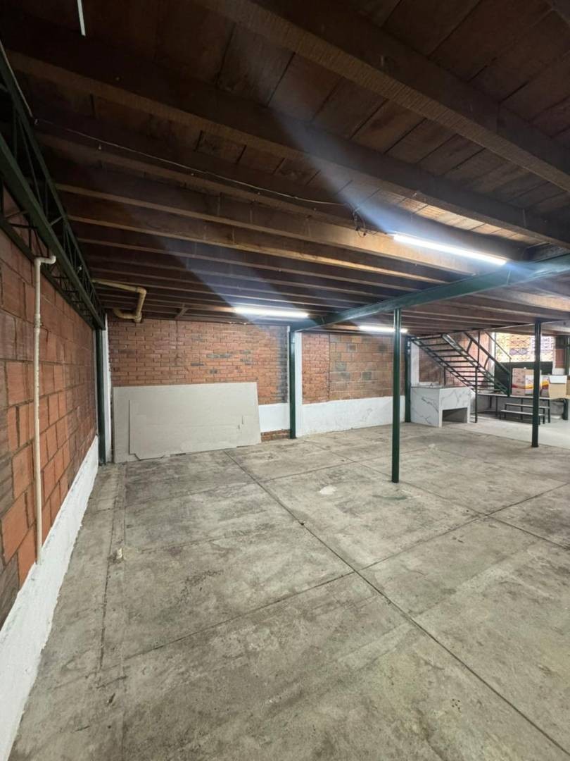 Bodega en Arriendo - Comuna Olímpica, 170,0 m² (foto 3) — CREBI