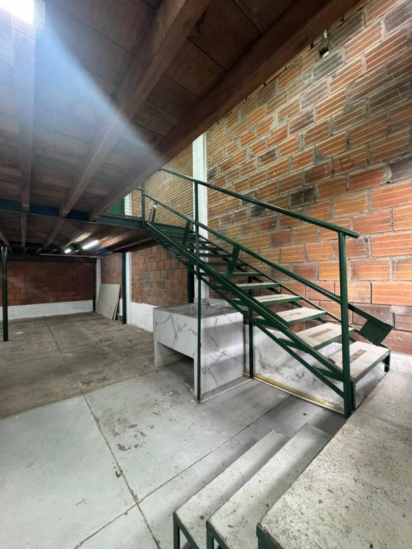 Bodega en Arriendo - Comuna Olímpica, 170,0 m² (foto 4) — CREBI