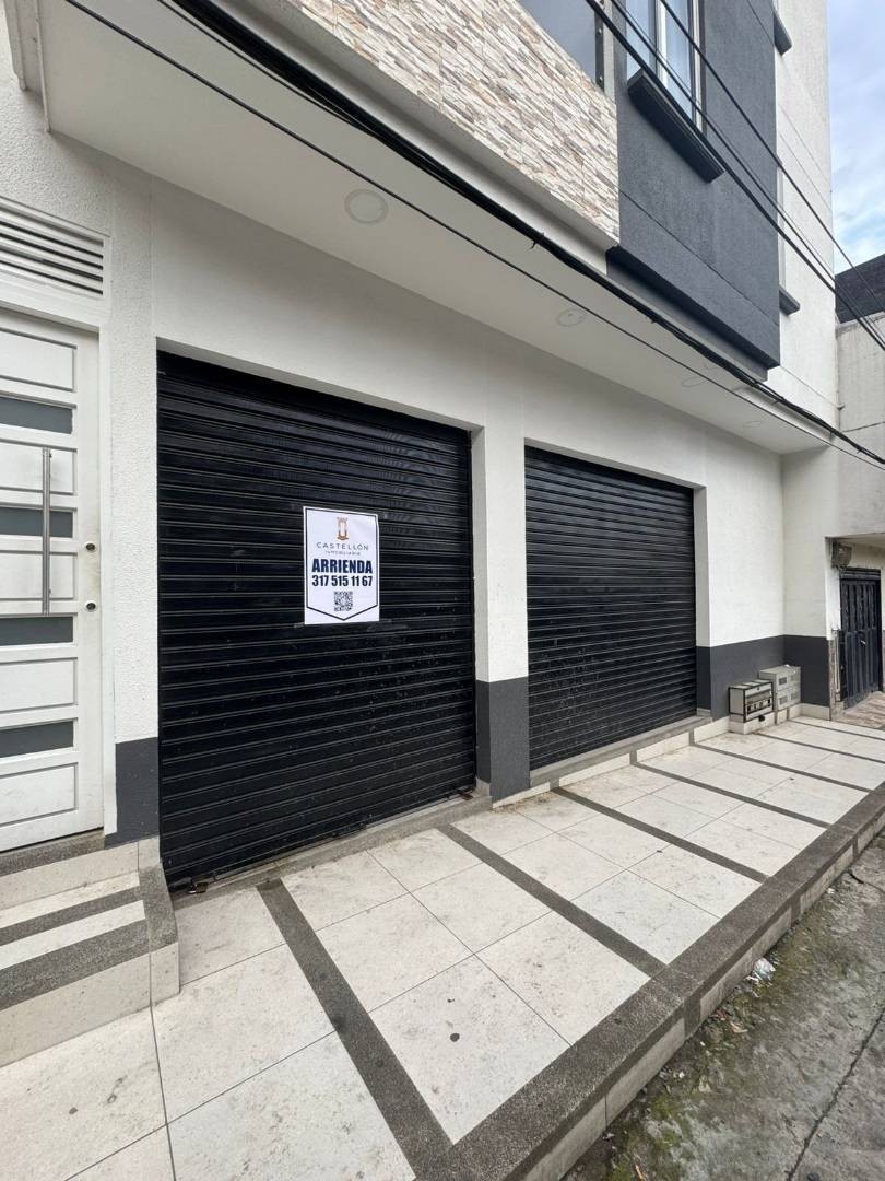 Local en Arriendo - Buenos Aires, Calle 44, 49,0 m² — CREBI