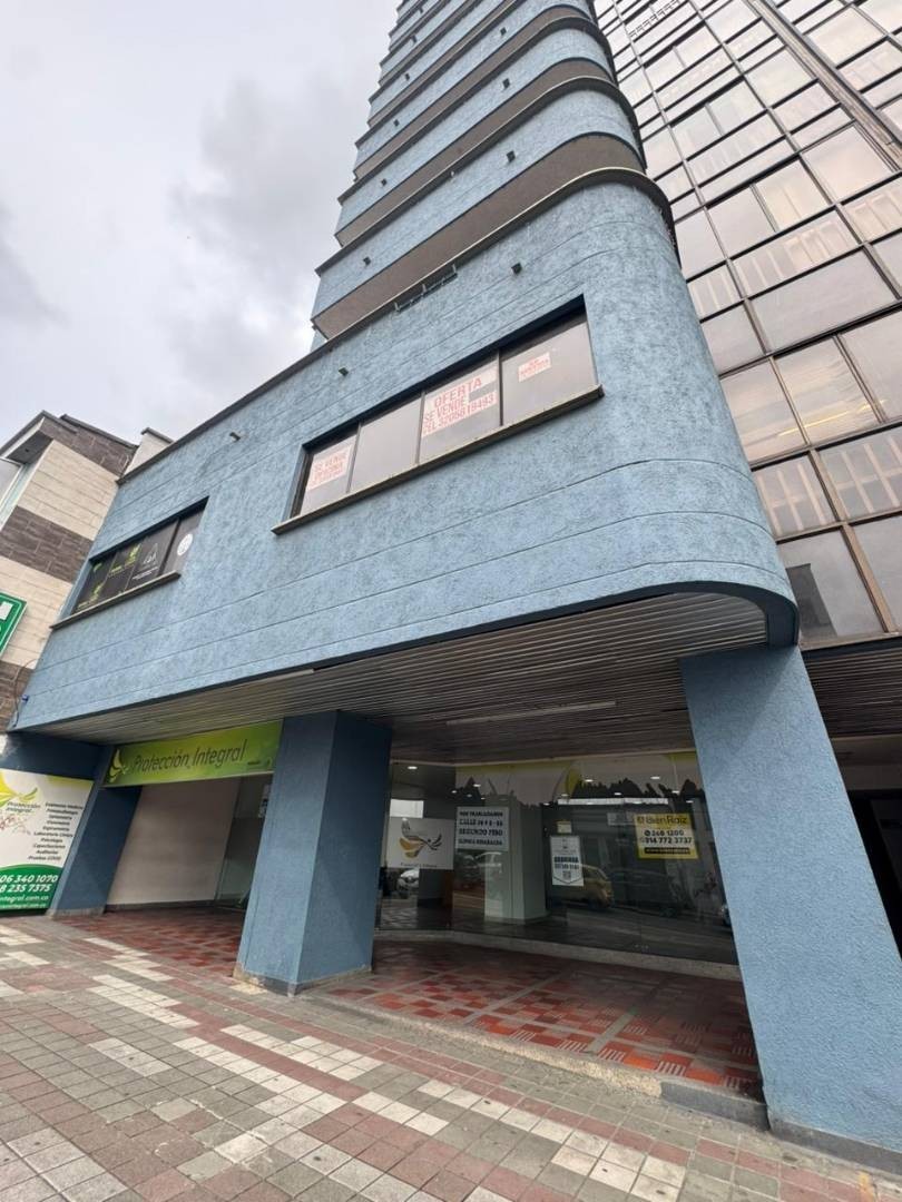 Local en Arriendo - Sector Plaza de Bolivar, Centro, Calle 19, 579,0 m² — CREBI
