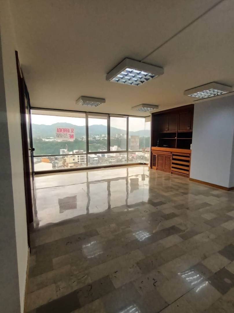 Oficina  en Arriendo - Centro, Calle 23, 59,0 m² (foto 3) — CREBI
