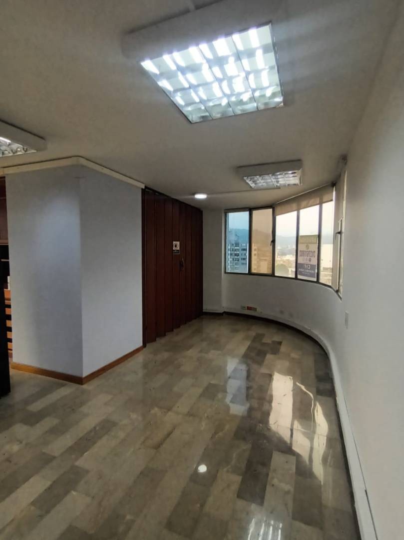 Oficina  en Arriendo - Centro, Calle 23, 59,0 m² (foto 8) — CREBI
