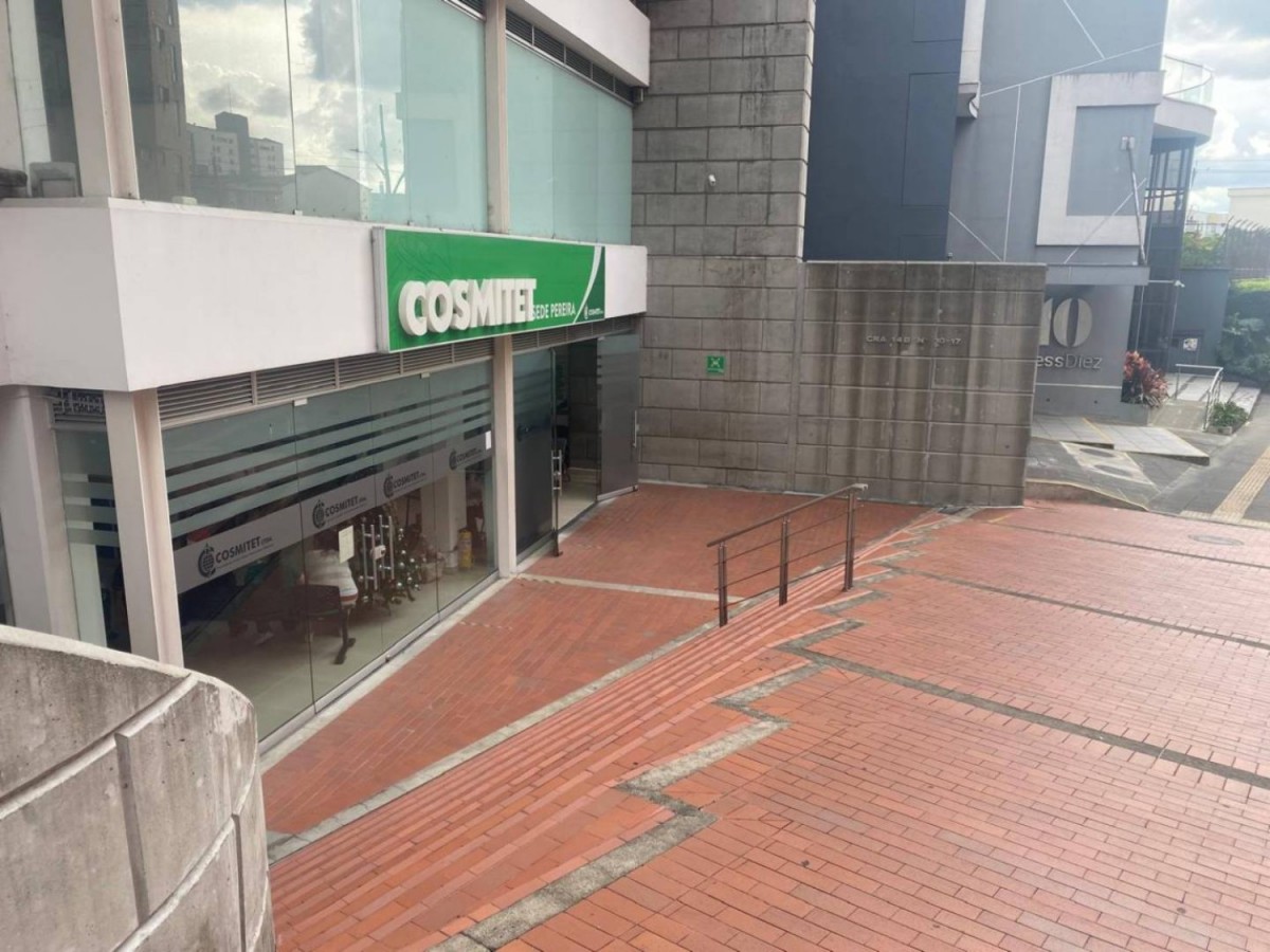 Local en Arriendo - Los Alpes, 1000,0 m² (foto 2) — CREBI