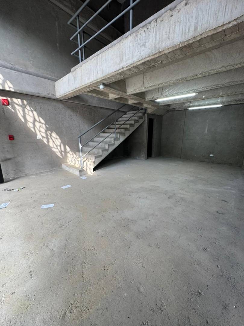 Local en Venta - Comuna Olímpica, Avenida de las Américas, 63,15 m² — CREBI