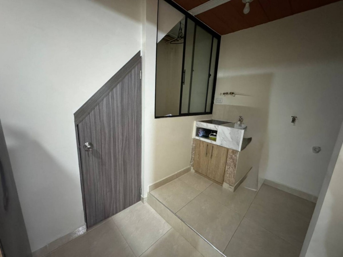 Edificio en Venta - El Oso, Calle 70, 300,0 m² (foto 16) — CREBI