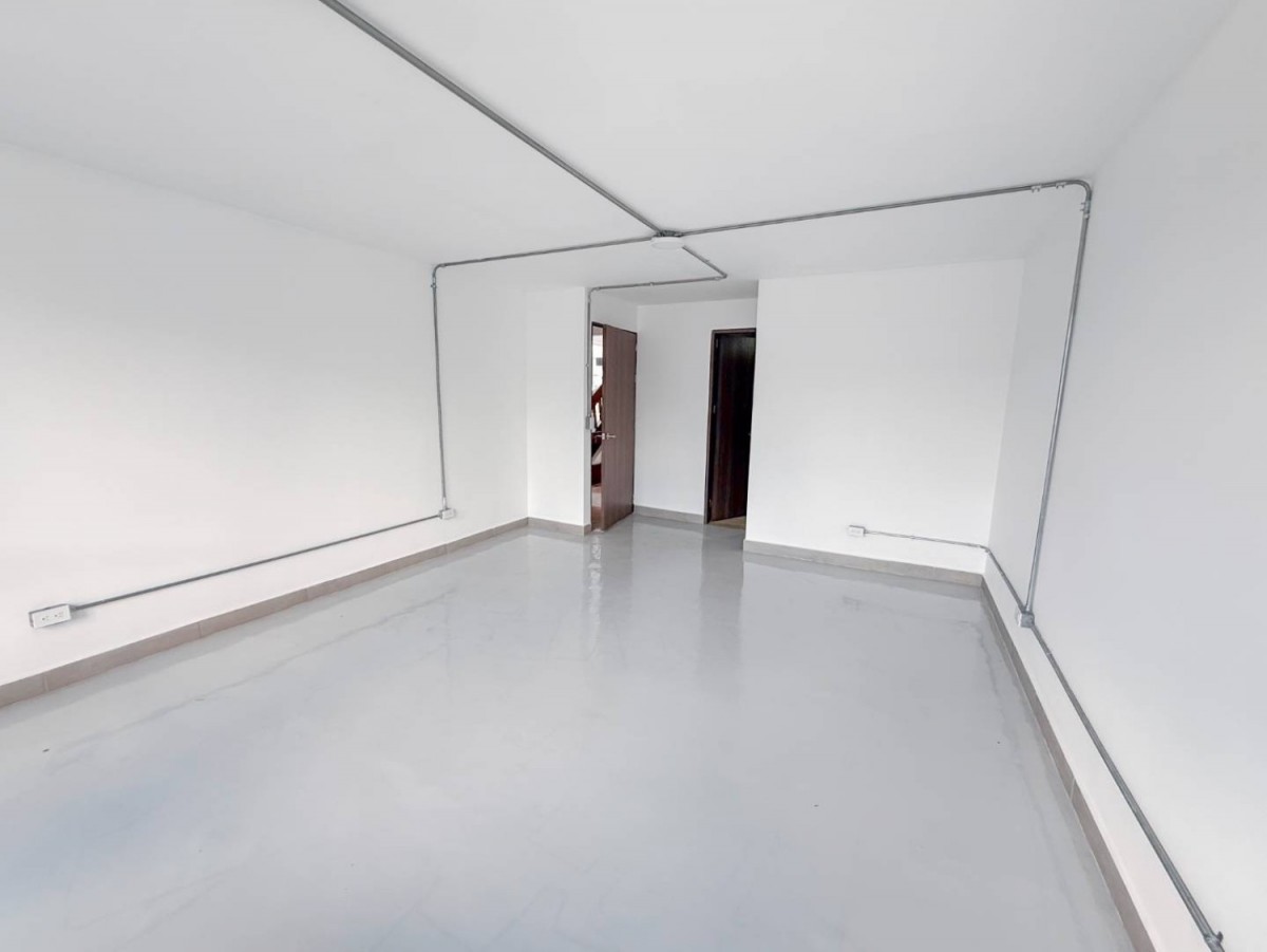 Local en Venta - San Jose, Calle 12, 379,0 m² (foto 13) — CREBI
