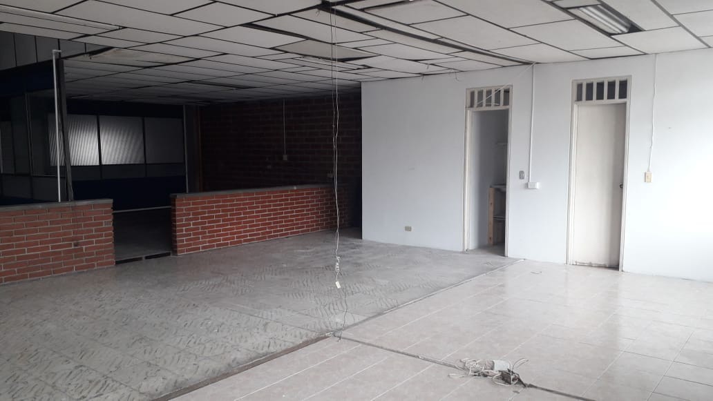 Bodega en Venta - Guadalupe, Carrera 15, 650,0 m² (foto 2) — CREBI