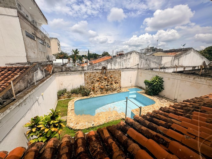Multifamily en Venta - Calle 13, Ciudad Jardín, 409,0 m² (foto 2) — CREBI