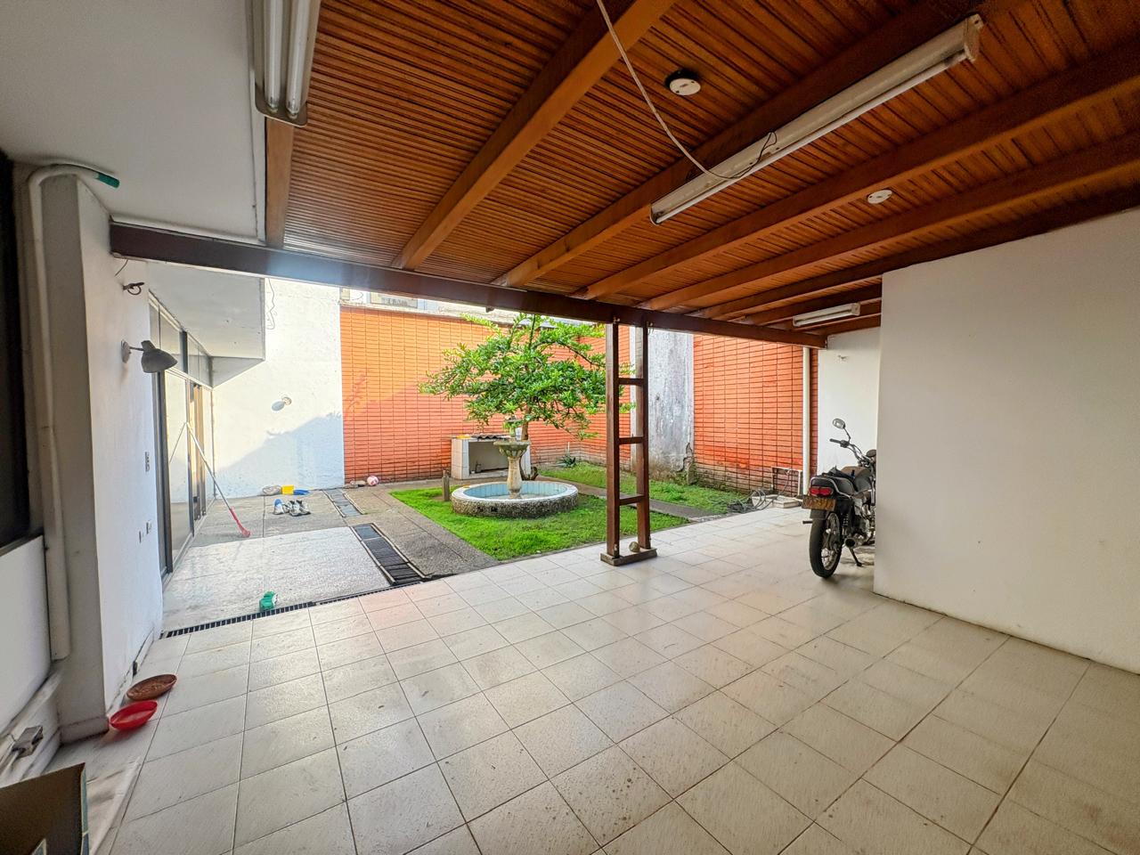 Multifamily en Venta - Carrera 43, El Lido, 360,0 m² (foto 3) — CREBI