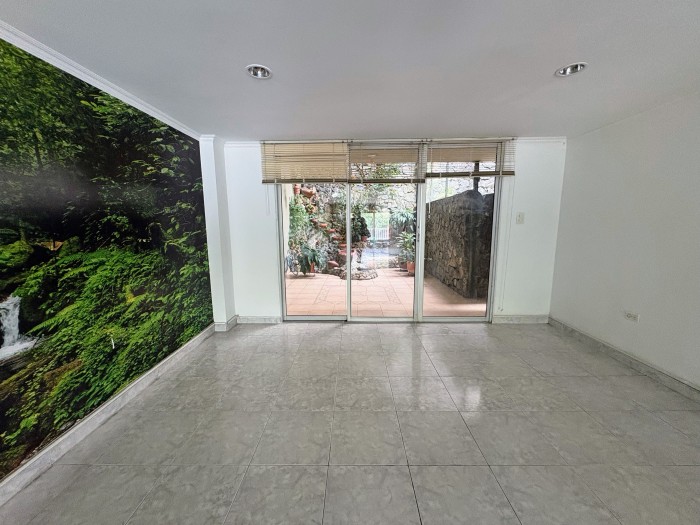 Multifamily en Venta - Tejares - Cristales, 488,0 m² (foto 7) — CREBI