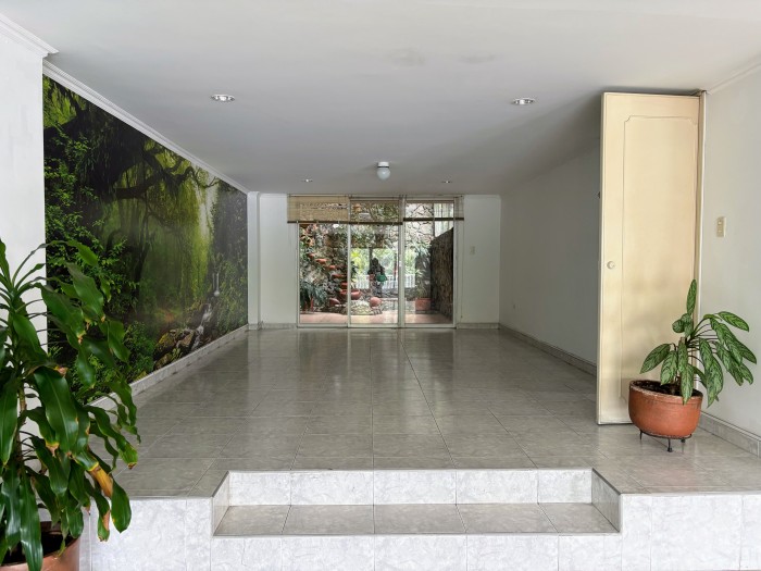 Multifamily en Venta - Tejares - Cristales, 488,0 m² (foto 8) — CREBI