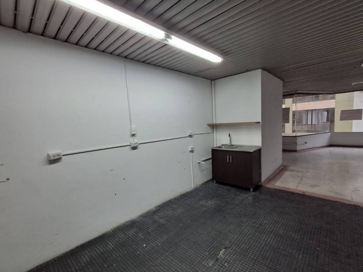 Local en Arriendo - Calle 23, Centro, 47,002 m² (foto 7) — CREBI