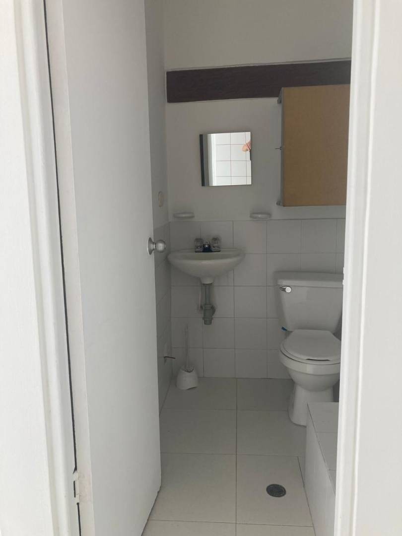 Local en Arriendo - Carrera 12 Bis, San Jose, 14,002 m² — CREBI