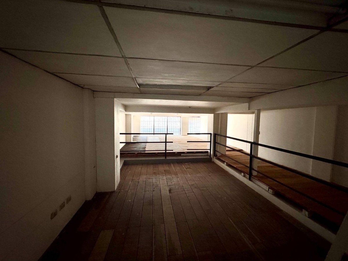 Local en Arriendo - Megabus, Sector Plaza de Bolivar, 180,002 m² (foto 8) — CREBI