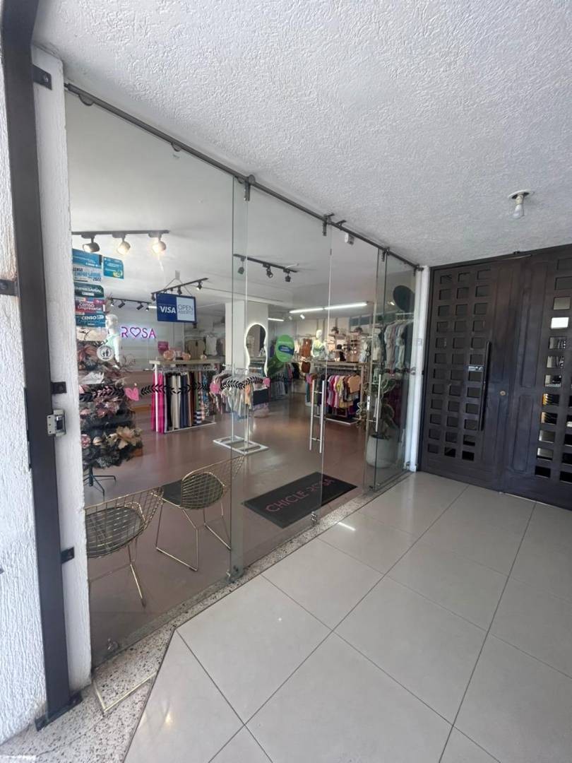 Local en Arriendo - Calle 27, Primero de Mayo, 466,002 m² (foto 2) — CREBI