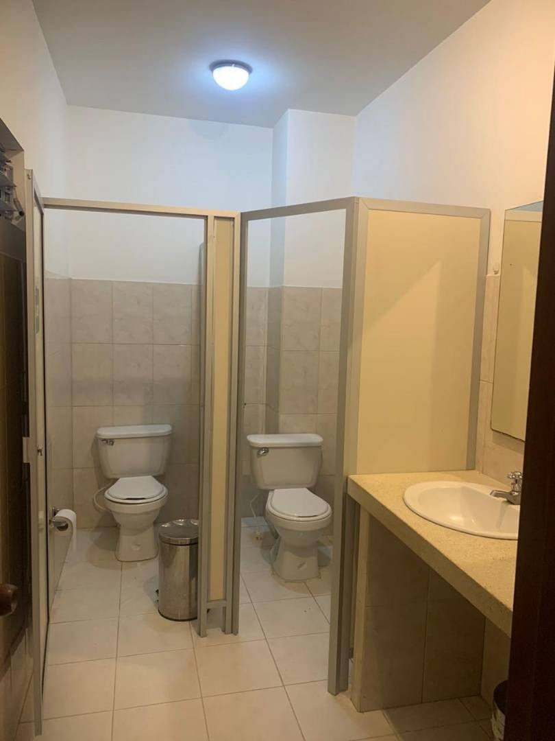Local en Arriendo - Carrera 8, Sector Plaza de Bolivar, 175,002 m² (foto 3) — CREBI