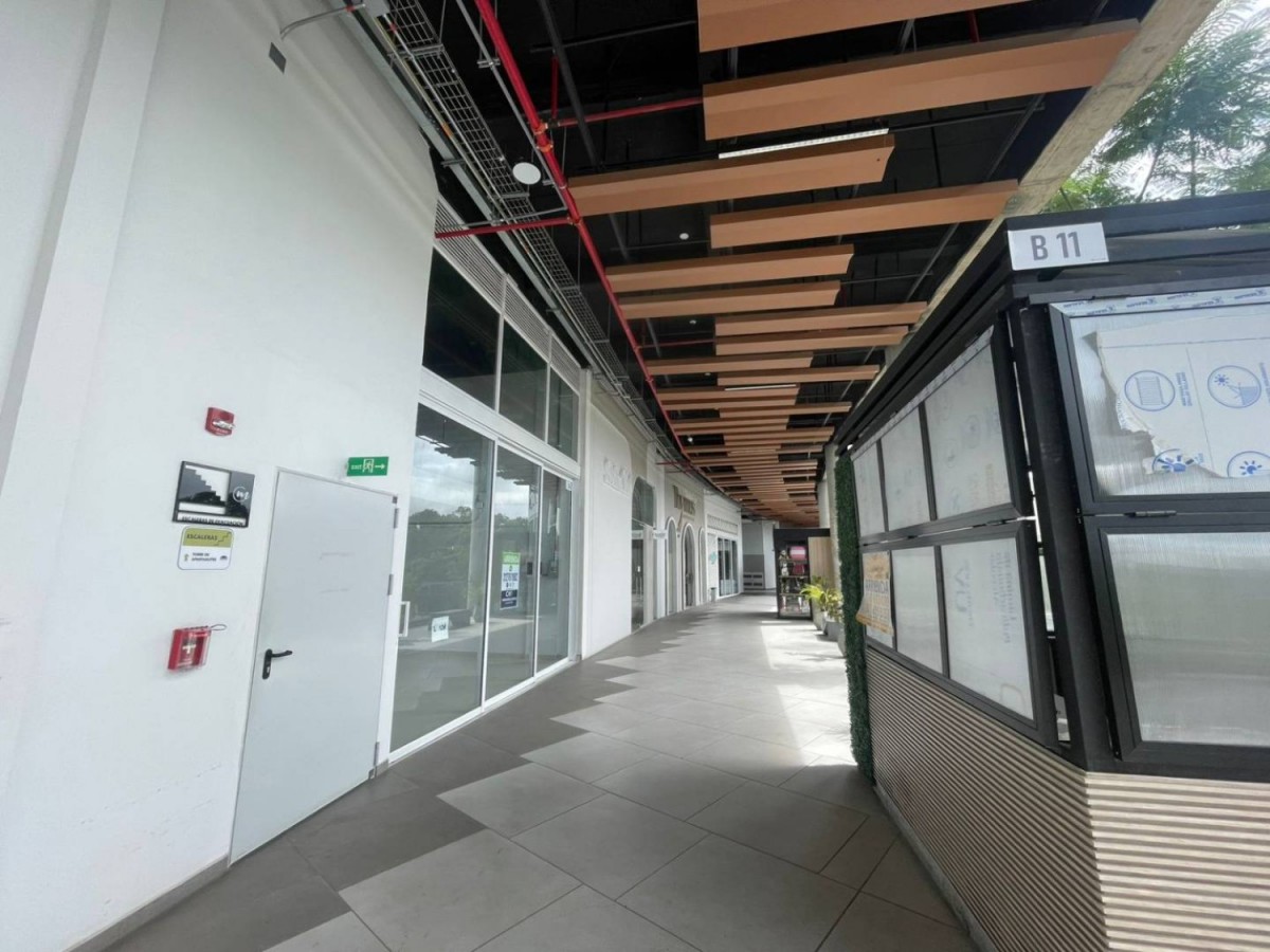 Local en Arriendo - Cerritos Mall, 44,002 m² (foto 5) — CREBI